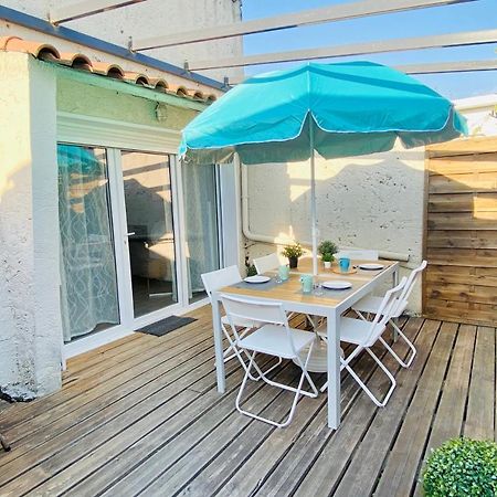 Un Cocon Pour 2 Ou 4 - Merignac -Jacuzzi - Netflix - Tram A Appartement Buitenkant foto